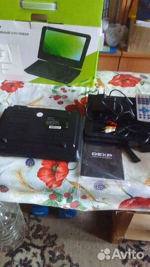 Портативный видеопроигрыватель