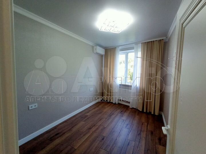 3-к. квартира, 90 м², 8/25 эт.