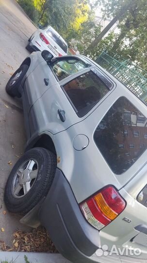 Ford Escape 2 МТ, 2003, 257 700 км