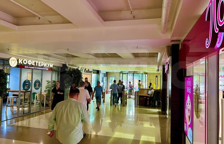 Кафе, магазин, шоурум, клиентский офис 42 м²