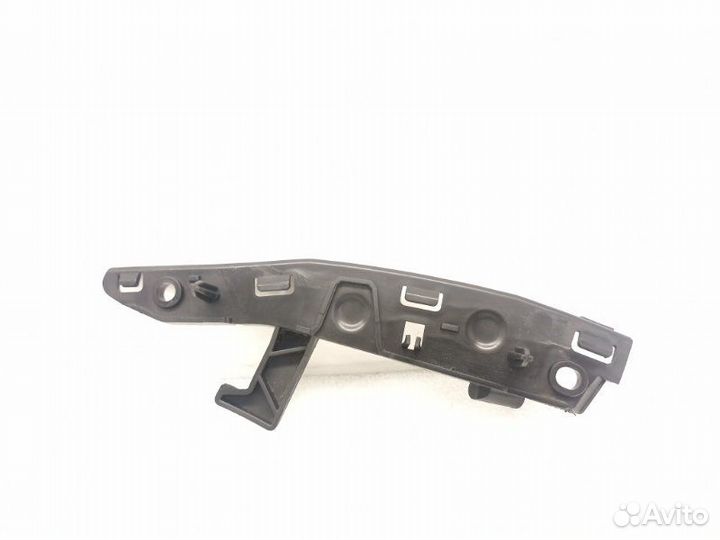 Крепление бампера переднее левое Citroen C3 A51