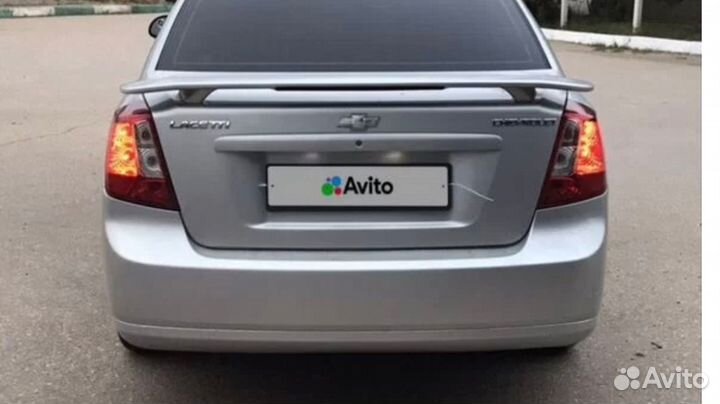 Спойлер крышки багажника Chevrolet Lacetti sedan