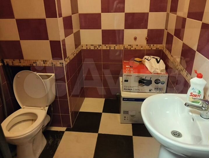 12 офисных помещений по 20 м²