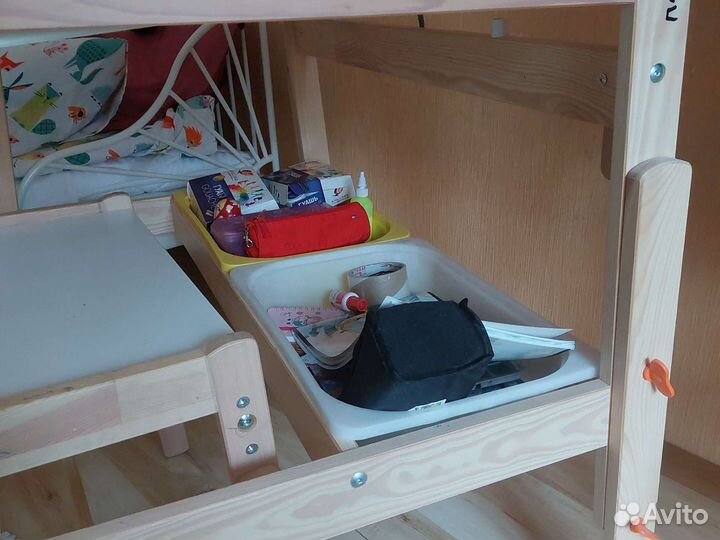 Письменный стол Флисат (Икеа) со скамьей