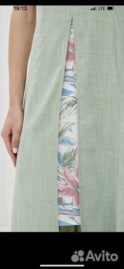 Костюм женский