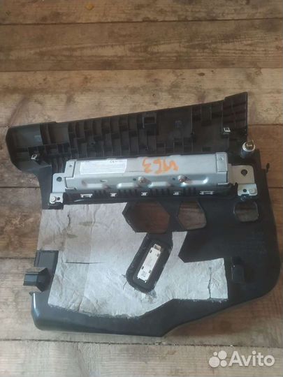 Bmv f30 накладка торпеды пассажирская