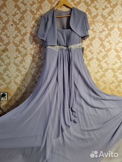 Вечернее платье