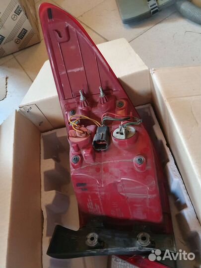 Задняя левая фара Hyundai Grand Santa Fe 3