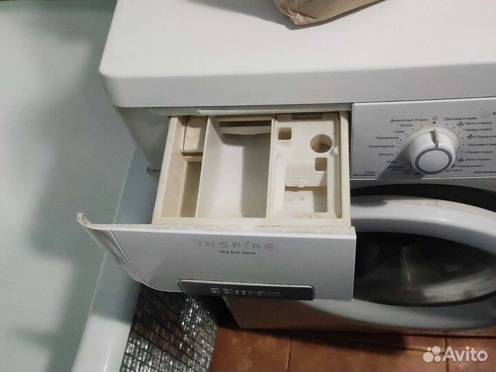 Стиральная машина Электролюкс Инспайер 5 кг