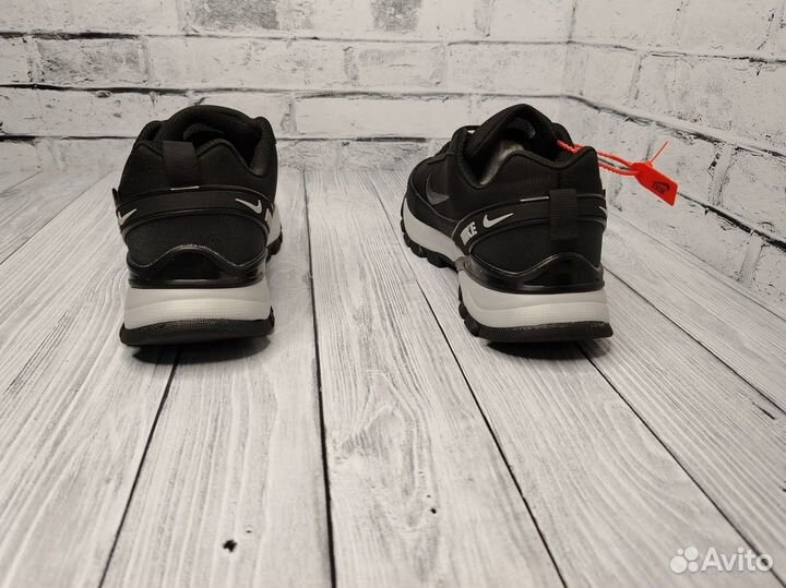 Термо, непромокаемые кроссовки Nike