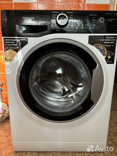 Стиральная машинка hotpoint