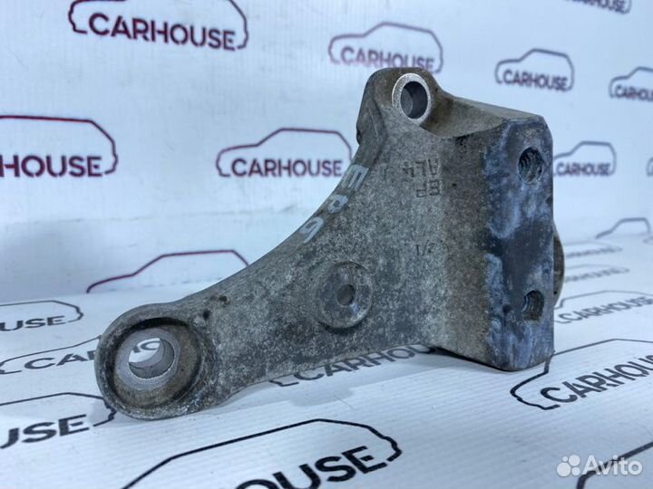 Кронштейн АКПП Peugeot 308 euro 4 1.6 EP6 120 Л