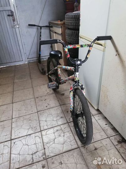 Трюковой велосипед BMX