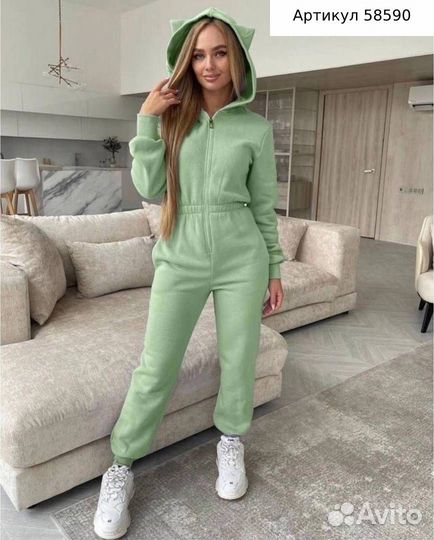 Комбинезон женский