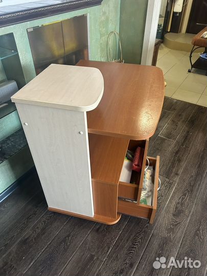 Компьютерный столик