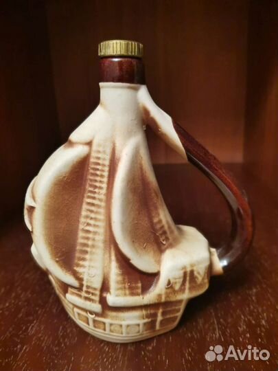 Кувшин (бутылка) для вина 