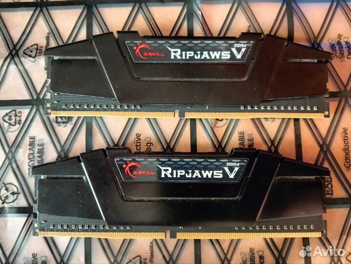 Оперативная память DDR4 G.skill ripjaws V 16GB (2x