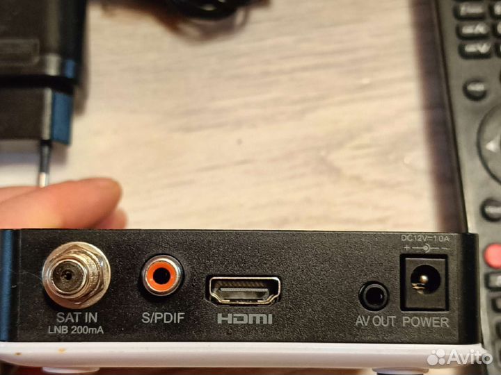 Спутниковая TV приставка МТС DSD4614l версия 2