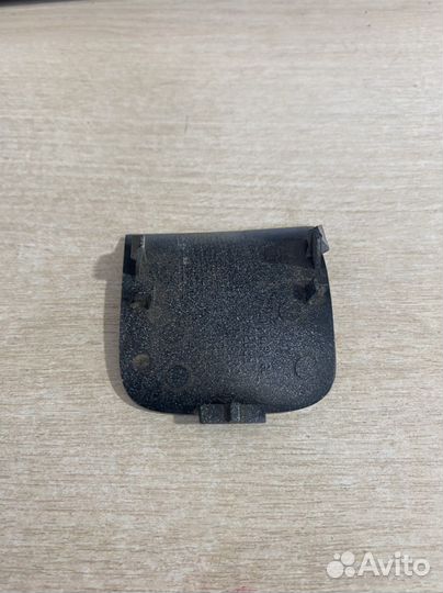 Заглушка заднего бампера вольво хс60 2013-2016