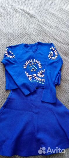 Костюм женский