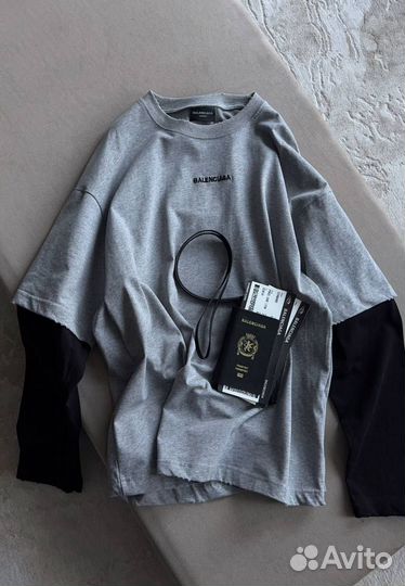 Свитшот женский Balenciaga