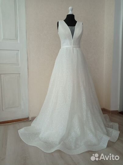 Свадебное платье новое