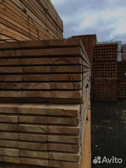 Надежные доски сосны для строительства и ремонта