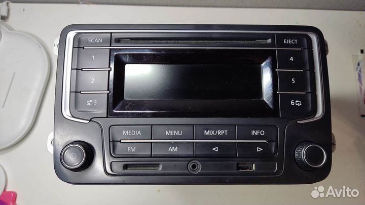 Магнитола Volkswagen Polo штатная