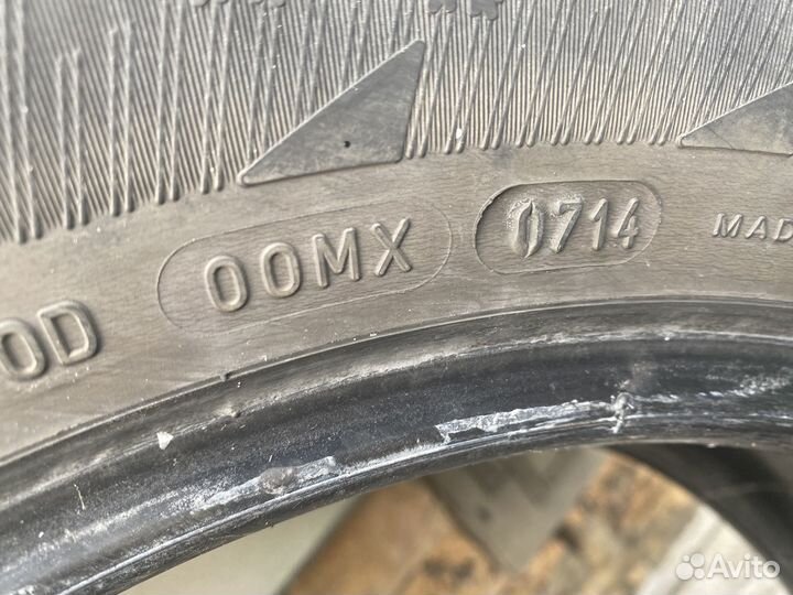 Michelin X-Ice North 3 215/65 R16 102H