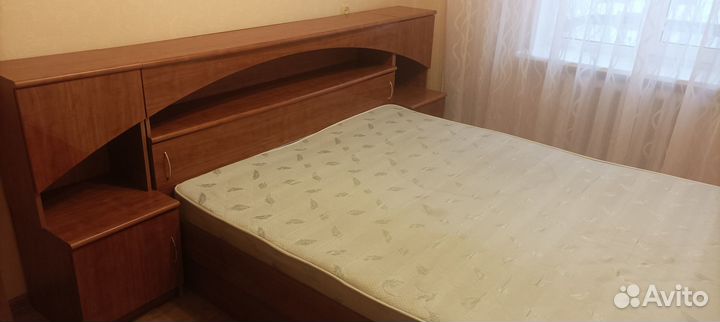 Продам кровать 2 спальную бу с матрасом