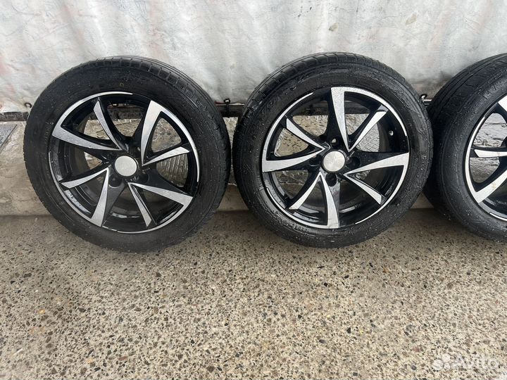 Литые диски р 15 4 98 ваз (кик ) с летней резиной