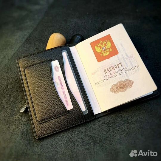 Обложка на паспорт. Натуральная кожа. Ручная раб