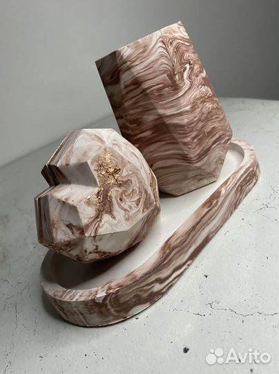 Декор из гипса