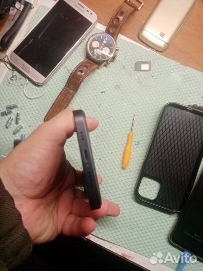 iPhone 12, 64 ГБ
