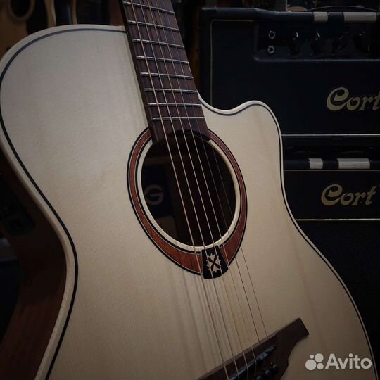 Lag T-70A CE электроакустическая гитара аудиториум