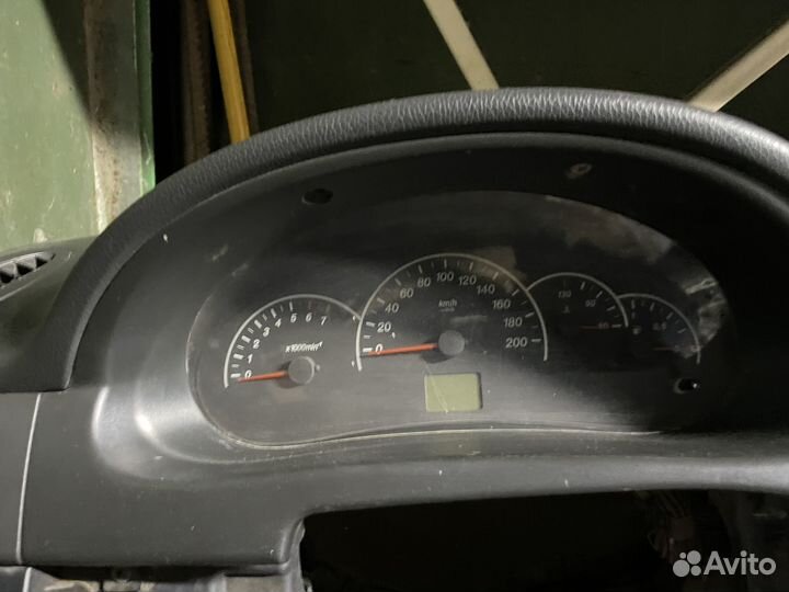 LADA priora приборка