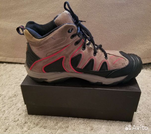 Мужские кроссовки теплые Sanle 46 р