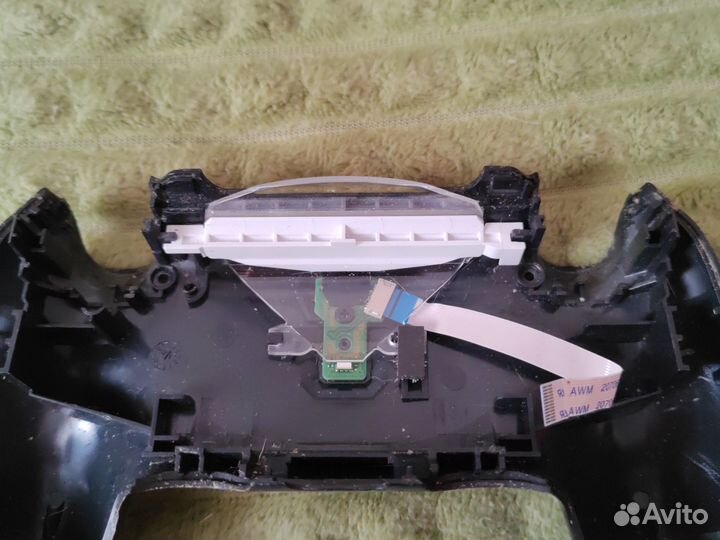 Запчасти от джостика Ps4
