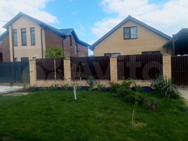 Дом 180 м² на участке 6,2 сот.