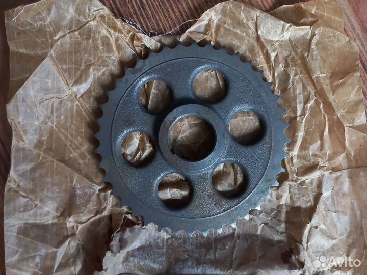 Шестерня распредвала Mercedes A 180 052 06 01