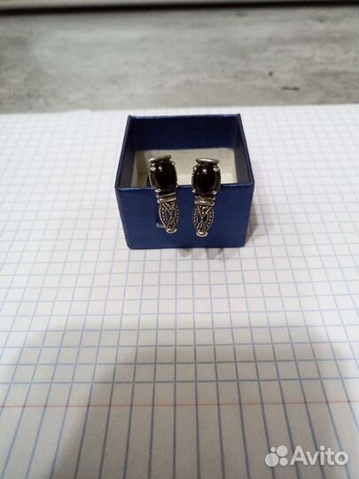 Коробка подарочная черная