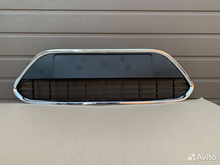 Решетка радиатора Ford Focus 2 рестайлинг