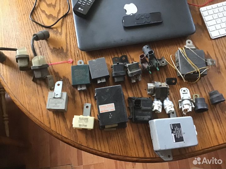 Реле toyota TLC 78