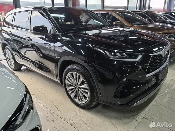Toyota Highlander 2.5 CVT, 2022, 57 211 км