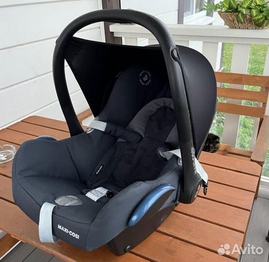 Автолюлька maxi cosi с базой