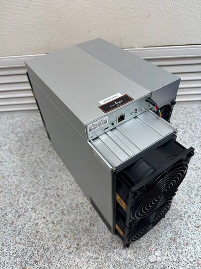 Antminer S19 104T