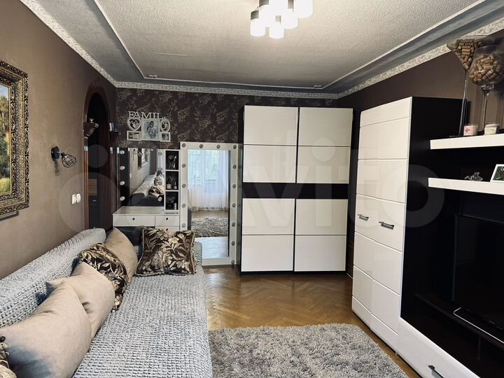 3-к. квартира, 56 м², 3/4 эт.