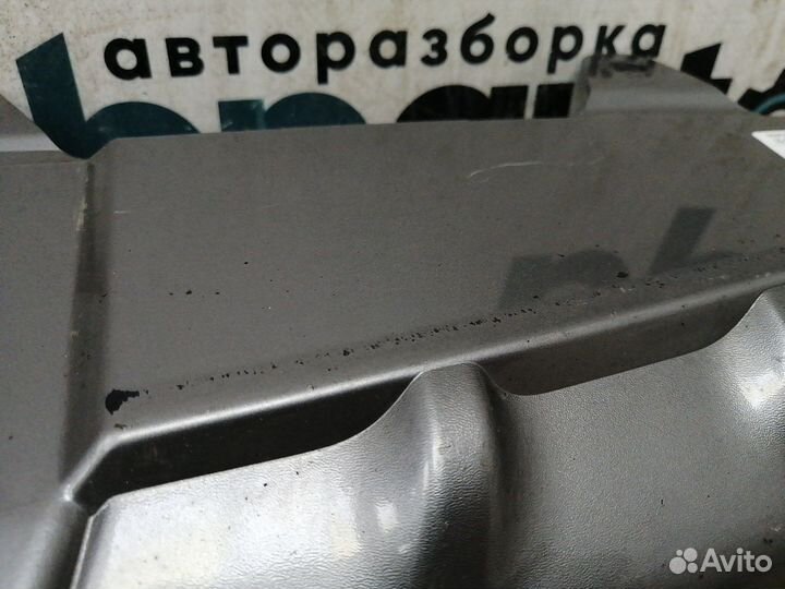 Решетка радиатора 62310-JD000 Nissan Qashqai