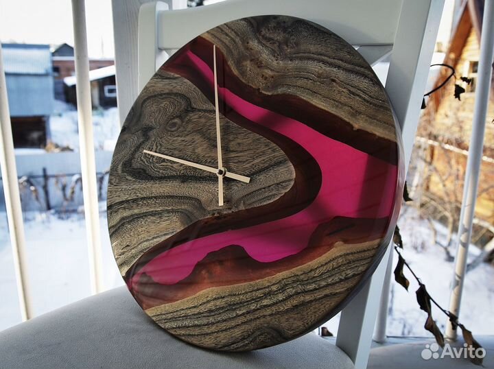 Часы из дерева, часы из массива, часы из смолы