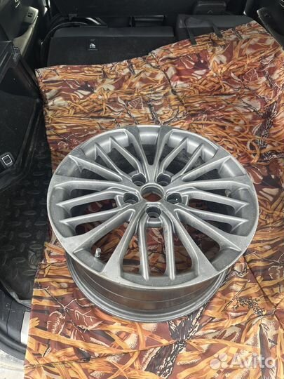 Диски на toyota camry р 18